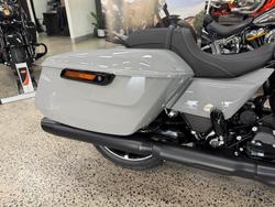 2025 Harley-Davidson Street Glide 117 (FLHX) Touring Grey
