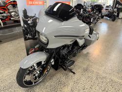2025 Harley-Davidson Street Glide 117 (FLHX) Touring Grey