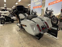2025 Harley-Davidson Street Glide 117 (FLHX) Touring Grey
