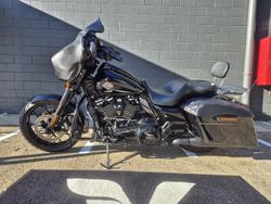 2021 Harley-Davidson Street Glide Special 114 (FLHXS) Touring Black