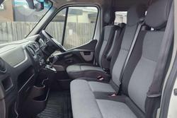 2017 Renault Master X62 Glacier White