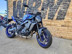 2024 YAMAHA MT-09A ROAD BLUE