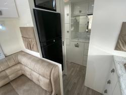 2020 Essential Caravans Dbc Cruiser