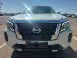 2025 Nissan Navara ST-X