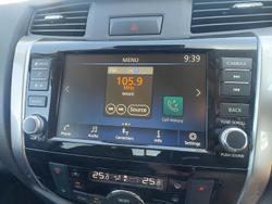 2025 Nissan Navara ST-X