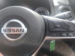2024 Nissan Navara ST