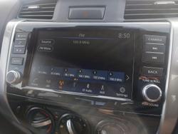 2024 Nissan Navara ST