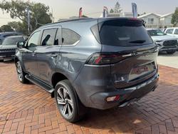 2025 Isuzu MU-X LS-T