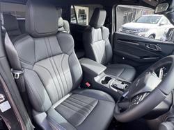 2025 Isuzu MU-X LS-T