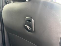 2025 Isuzu MU-X LS-T