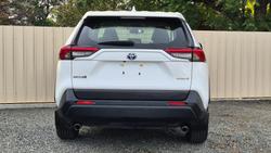 2022 Toyota
                RAV4 GX