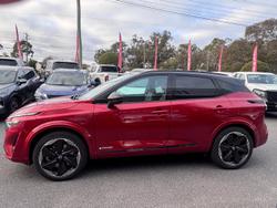 2025 Nissan QASHQAI N-DESIGN e-POWER J12 MY25 Fuji Sunset Red with Onyx Black Roof