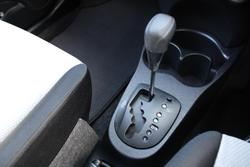 2012 Toyota Yaris YR NCP130R Glacier White