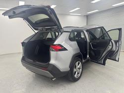 2020 Toyota RAV4 GXL AXAH52R Silver Sky