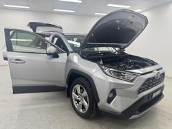 2020 Toyota RAV4 GXL AXAH52R Silver Sky