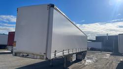 2014 Maxi Trans 24P Straight Curtain Sider White