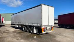 2014 Maxi Trans 24P Straight Curtain Sider White