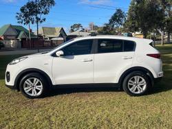 2017 Kia
Sportage Si