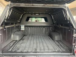2020 Toyota
                Hilux SR5