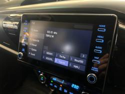 2020 Toyota
                Hilux SR5