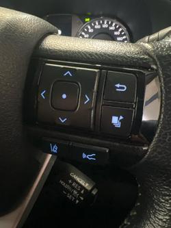 2020 Toyota
                Hilux SR5