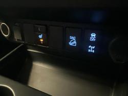 2020 Toyota
                Hilux SR5