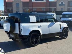 2025 Land Rover Defender 110 P525 V8 L663 MY25.5 AWD Fuji White
