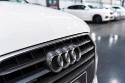 2017 Audi
Q3 TFSI Sport