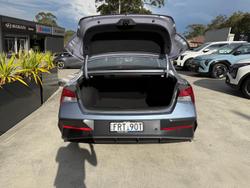 2025 Hyundai
                i30 Elite Hybrid