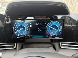 2025 Hyundai
                i30 Elite Hybrid