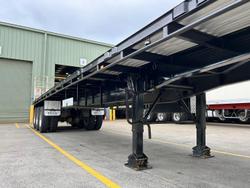 2016 Haulmark St3 13.55M Flat Deck Moffeet Black
