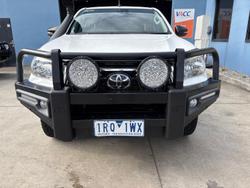 2020 Toyota
Hilux SR