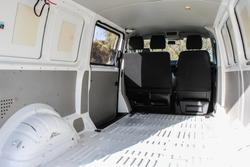 2017 Volkswagen
Transporter TDI340
