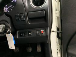 2017 Nissan Navara ST N-SPORT D23 Series 2 4X4 Dual Range White Diamond