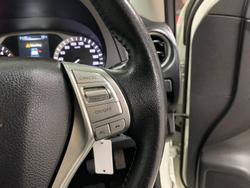 2017 Nissan Navara ST N-SPORT D23 Series 2 4X4 Dual Range White Diamond
