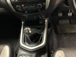 2017 Nissan Navara ST N-SPORT D23 Series 2 4X4 Dual Range White Diamond