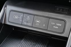 2025 Hyundai
                Kona Hybrid Premium
