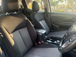 2021 Mitsubishi
Triton GLX