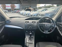 2012 Mazda
3 Neo