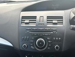 2012 Mazda
3 Neo