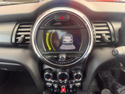 2016 MINI Clubman Cooper F54 Orange
