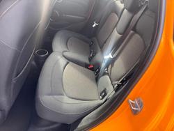 2016 MINI Clubman Cooper F54 Orange