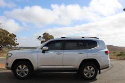 2022 Toyota
Landcruiser Sahara