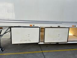2011 FTE St3 22 Pallet -30 Freezer, Rear Evap, Rt Side Door