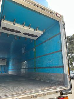 2011 FTE St3 22 Pallet -30 Freezer, Rear Evap, Rt Side Door