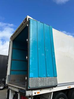 2011 FTE St3 22 Pallet -30 Freezer, Rear Evap, Rt Side Door