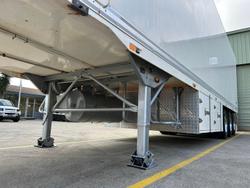2011 FTE St3 22 Pallet -30 Freezer, Rear Evap, Rt Side Door