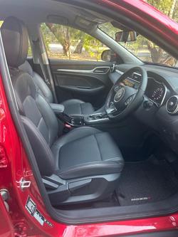 2025 MG ZST Vibe MY25 Diamond Red