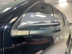 2020 Toyota Hilux SR5