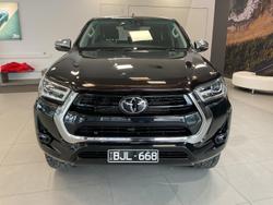 2020 Toyota Hilux SR5
